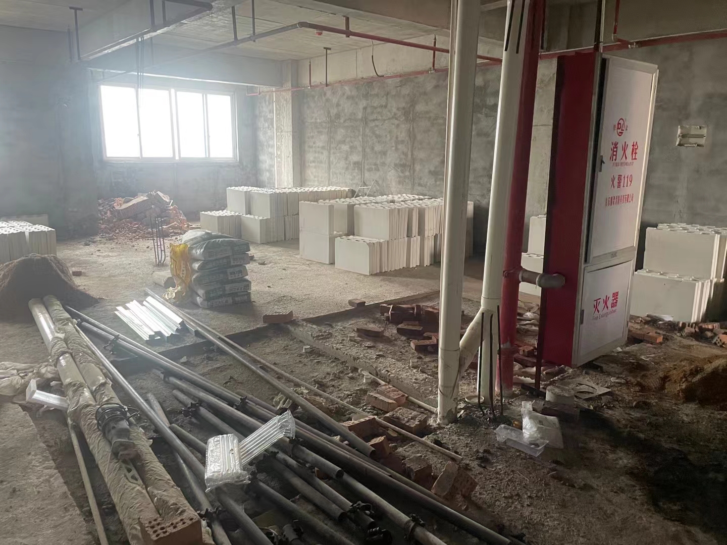 轻质砖厂家与施工场景